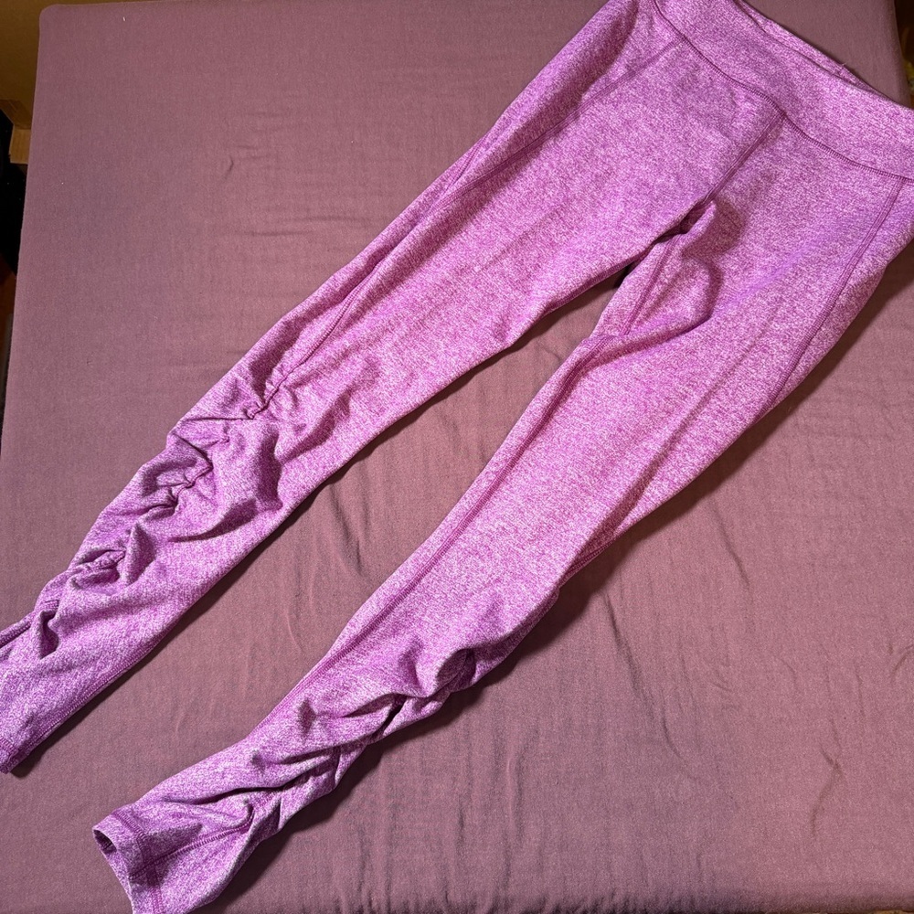 Ivivva (Lululemon kids) Ruched Leggings in Heathered Purple- Size 12